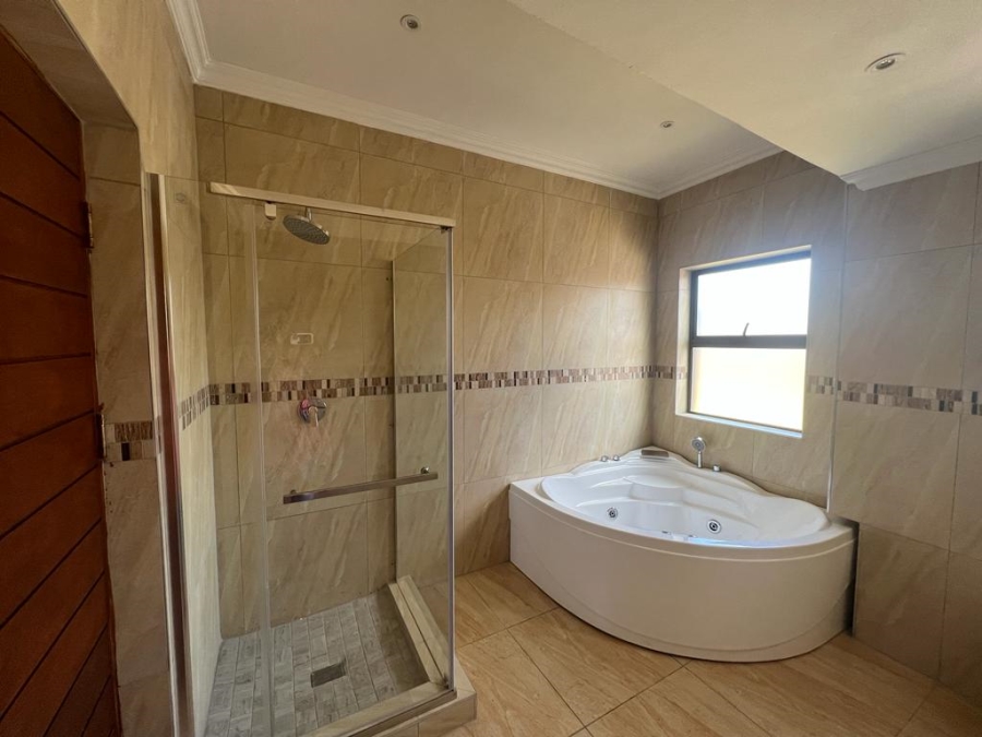 To Let 3 Bedroom Property for Rent in La Camargue Private Country Estate North West